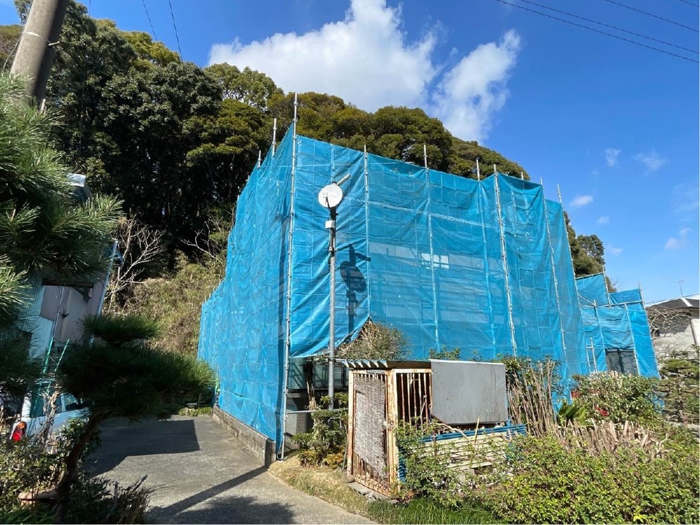 足場組み立て完了