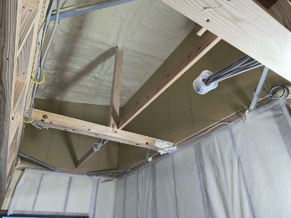 延焼線ボードの施工