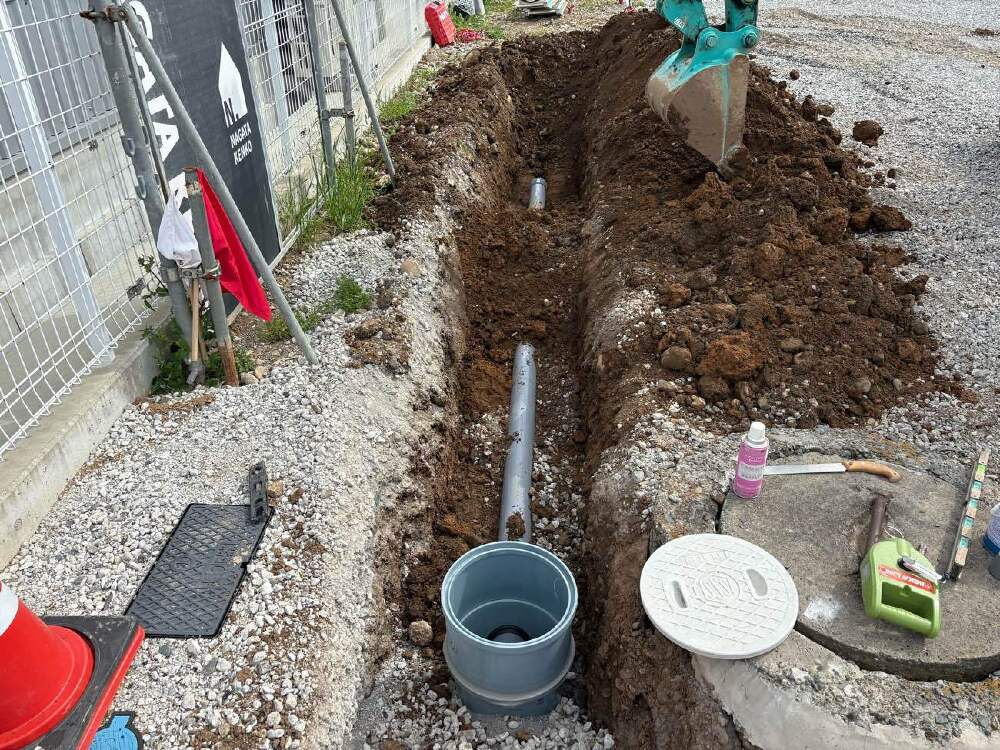 道路横断排水管布設工事