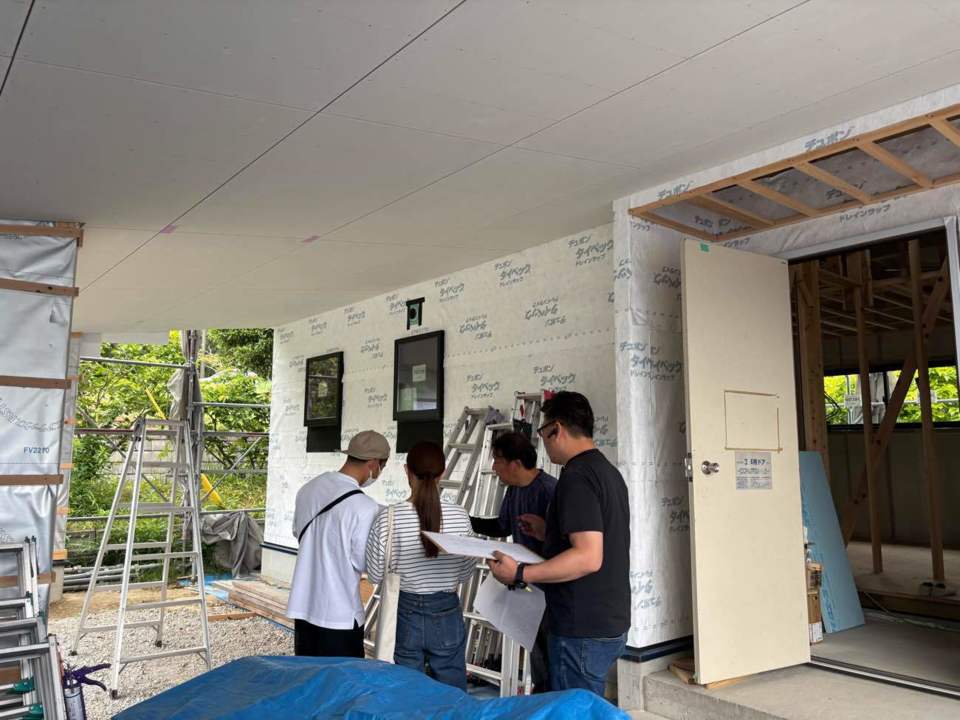 照明位置確認：お施主様立会い