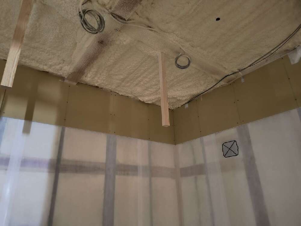 延焼線ボードの施工