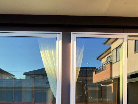 サッシまわり水切り施工 板金工事完了