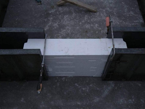 型枠、アンカーセット、布コン打設完了