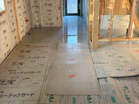 床工事完了