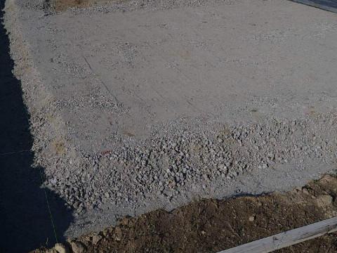 床付け、砕石基礎