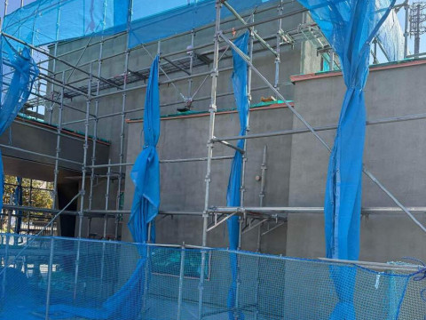 外壁ベース１回目完了