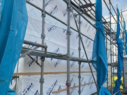 通気水切り、防水シート施工途中