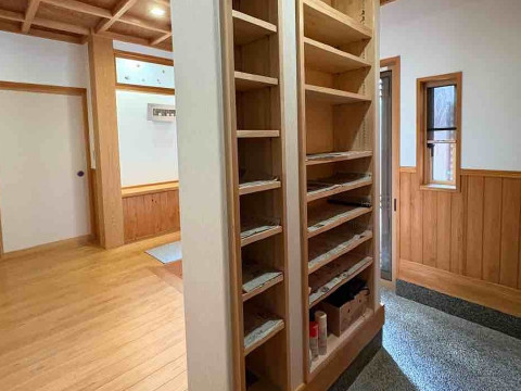 クロス工事完了