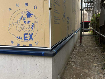 土台水切取り付け