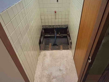 トイレ解体完了