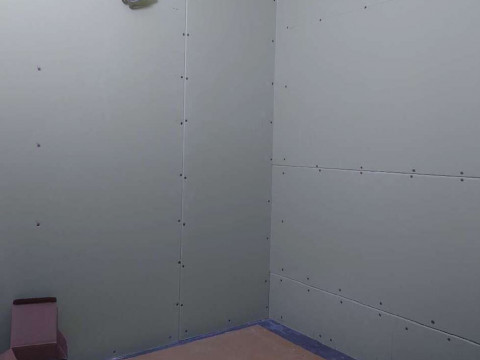 洗面台取り付け周辺PB