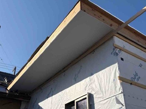 軒天下地及びケイカル板はり