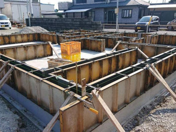 基礎／型枠工事