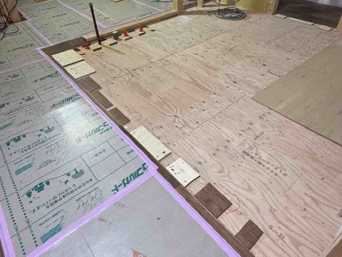 フロア・フロア見切り施工