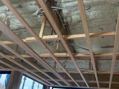 線出し、ダウン墨出し