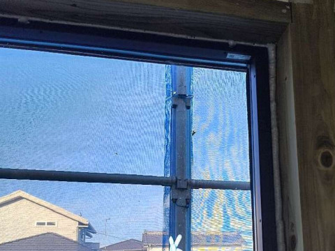 サッシ廻り発泡ウレタン施工