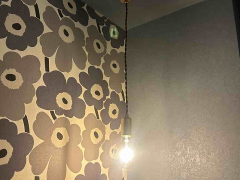 トイレ照明取り付け