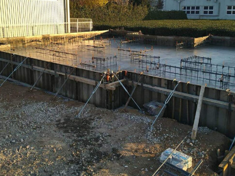 ベタコン打設完了