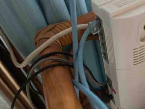 有線LANケーブル仮設工事 Wi-Fi接続確認完了