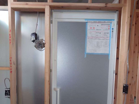 ユニットバスドア枠下地