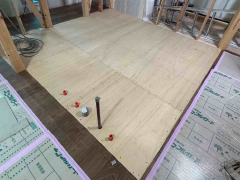 フロアタイル下地