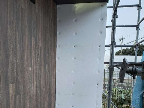 玄関横DCPWALL施工