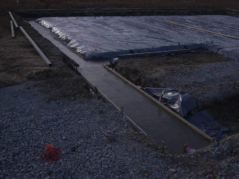 捨てコン打設完了