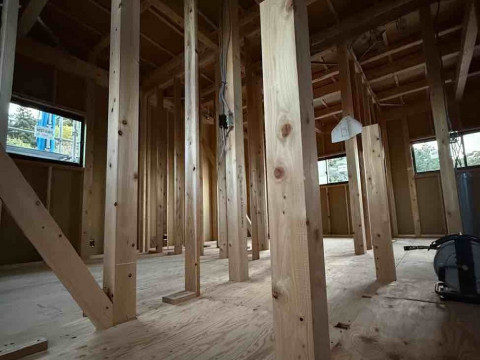 下地、通気ダンボール施工