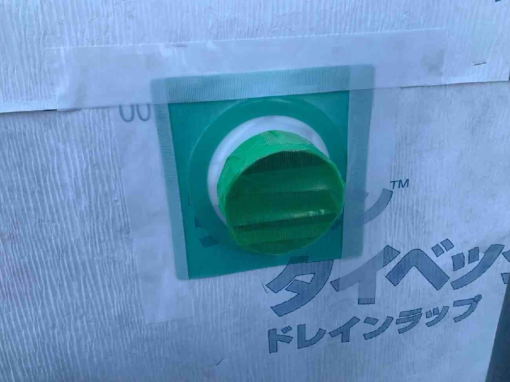 電気設備工事　外部配管・勾配状況・貫通部防水処理