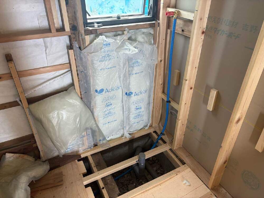 洗濯給排水移設完了